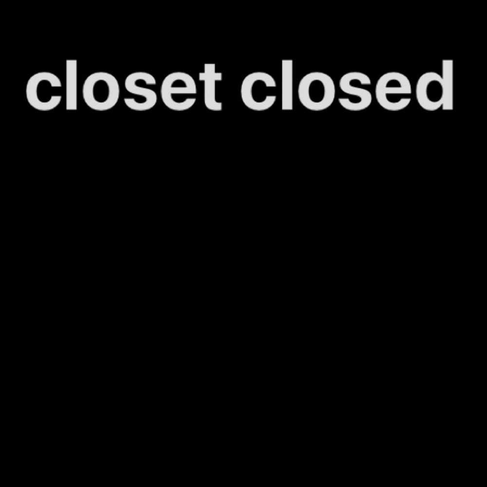 nothing for sale in closet please don’t order
